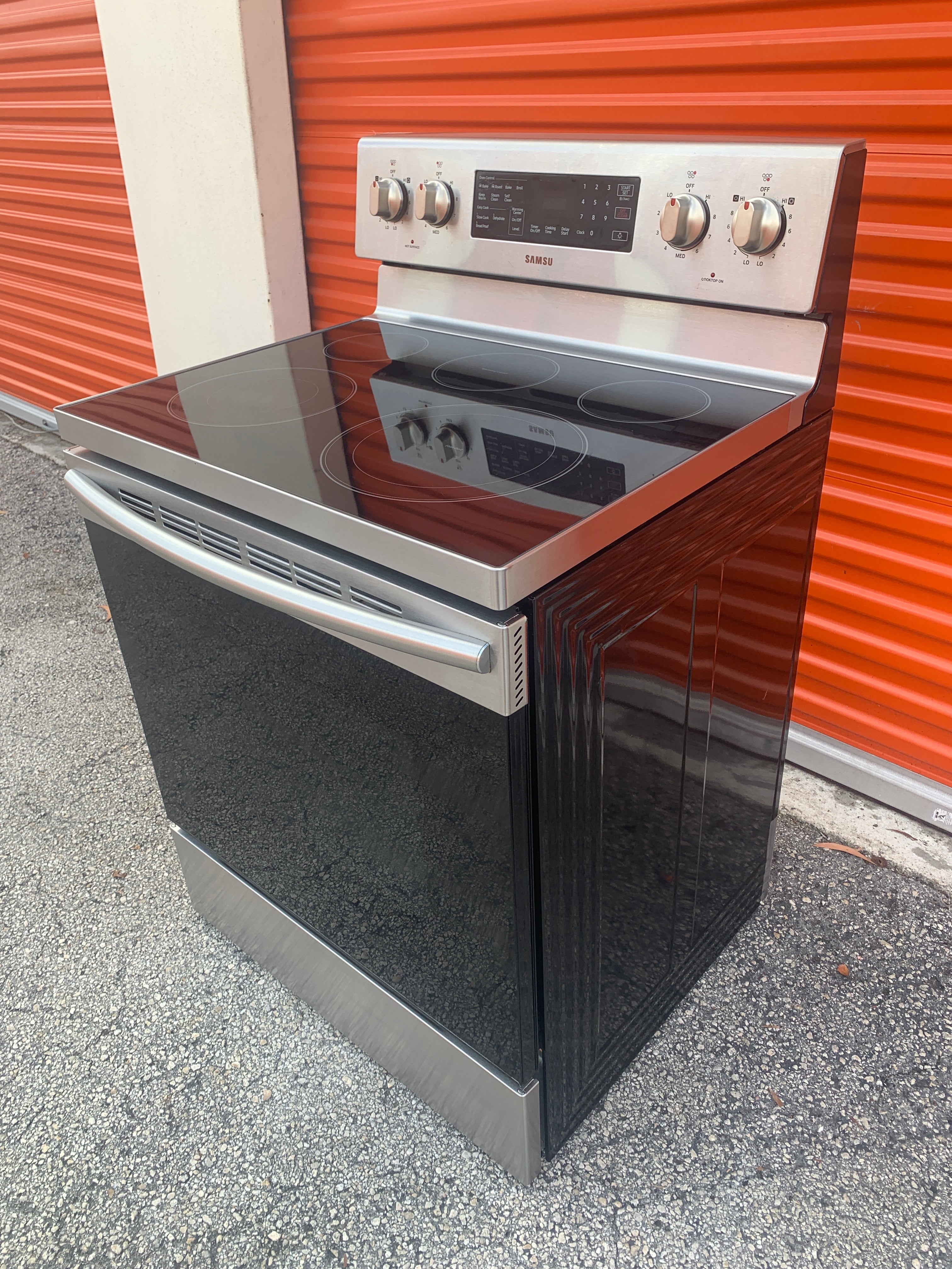 Samsung Stainless Steel Electric Stove Samsung Stainless Steel Electric Stove